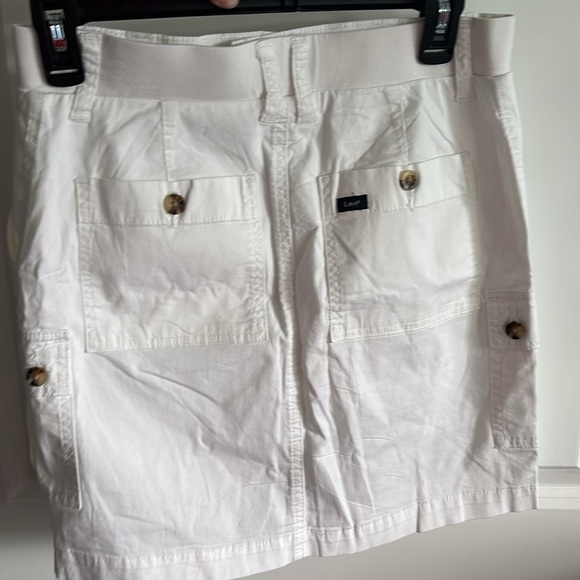 NWT Lee womens Ultra Lux Comfort With Flex-to-go Cargo Skort, white, size 4 - Picture 10 of 12